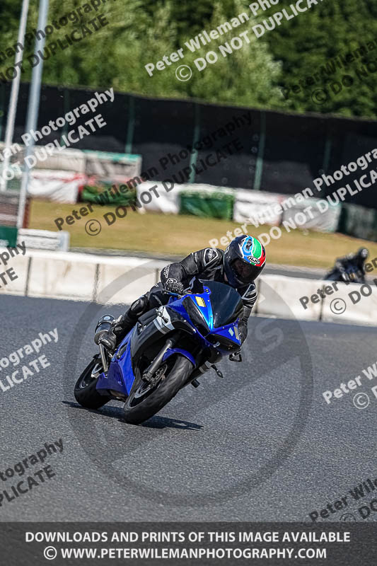 enduro digital images;event digital images;eventdigitalimages;mallory park;mallory park photographs;mallory park trackday;mallory park trackday photographs;no limits trackdays;peter wileman photography;racing digital images;trackday digital images;trackday photos